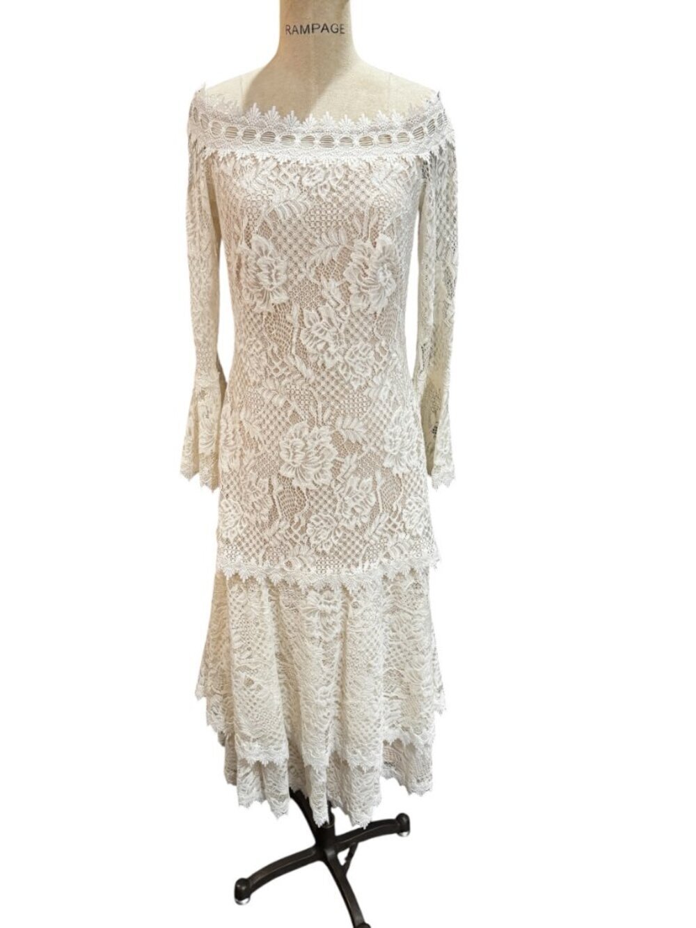 Tadashi Shoji Corbin Lace Off Shoulder Dress Bell Sleeve White Size 10 - Picture 4 of 11